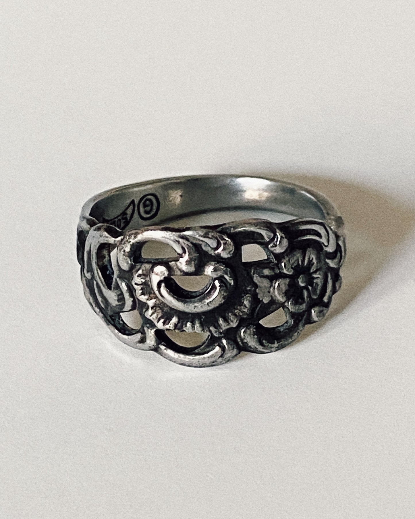 UTOPIA RING